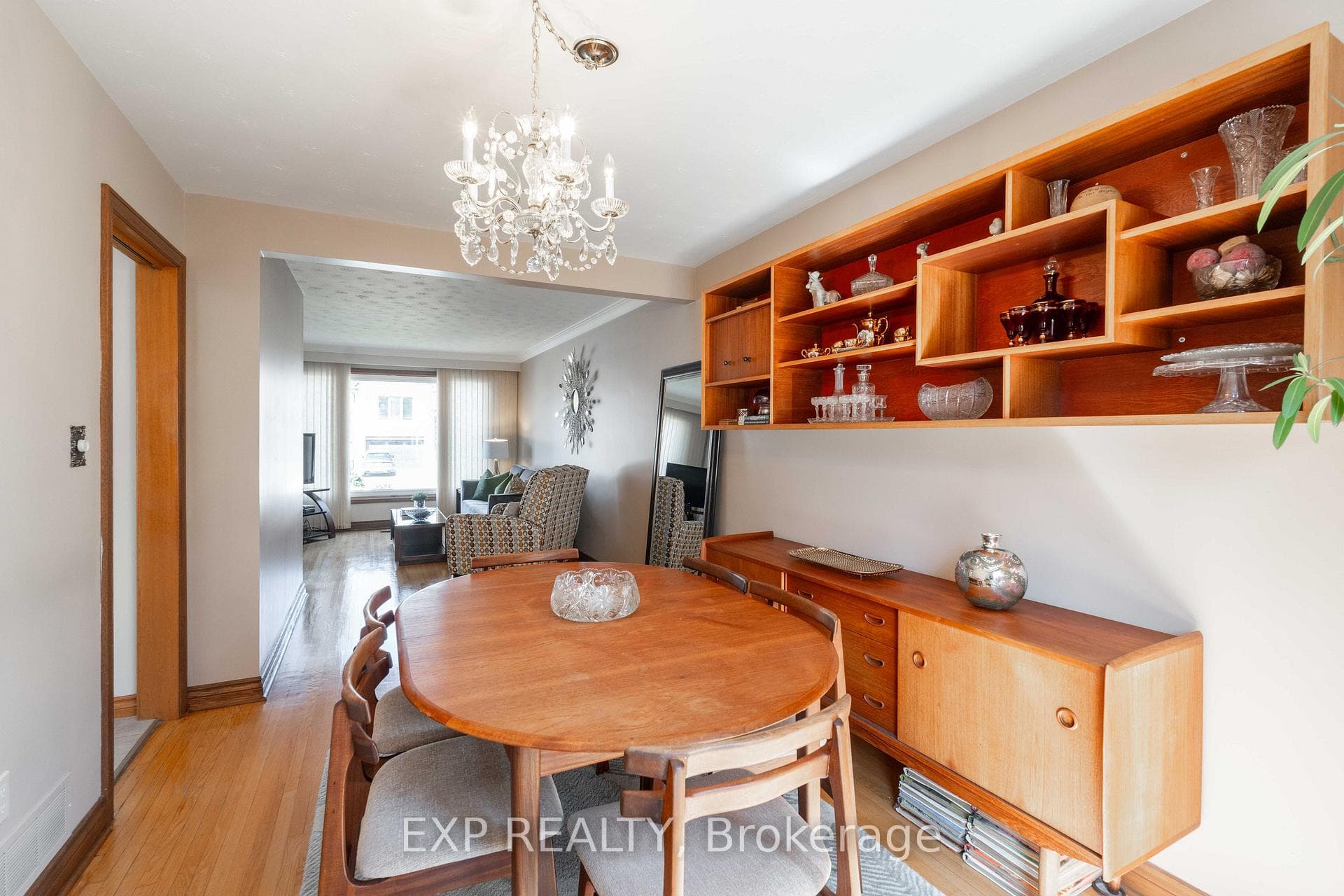 954 Eighth Street photo 10