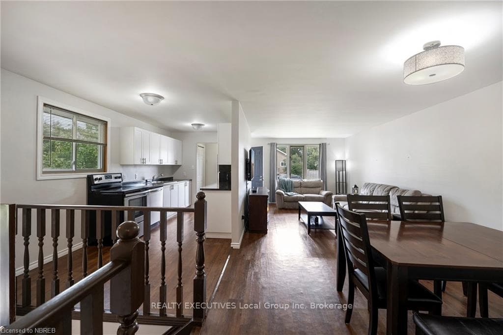 115 HILLCREST Avenue photo 6