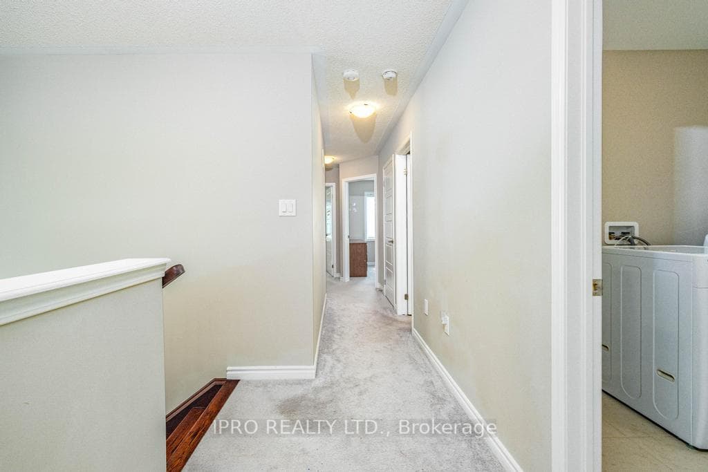 1343 Rose Way photo 20