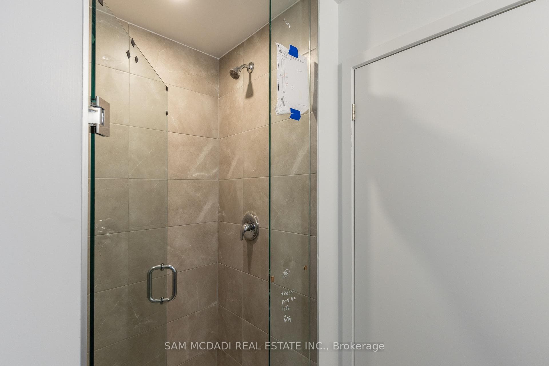 1035 Southdown Road Unit 1503 photo 14