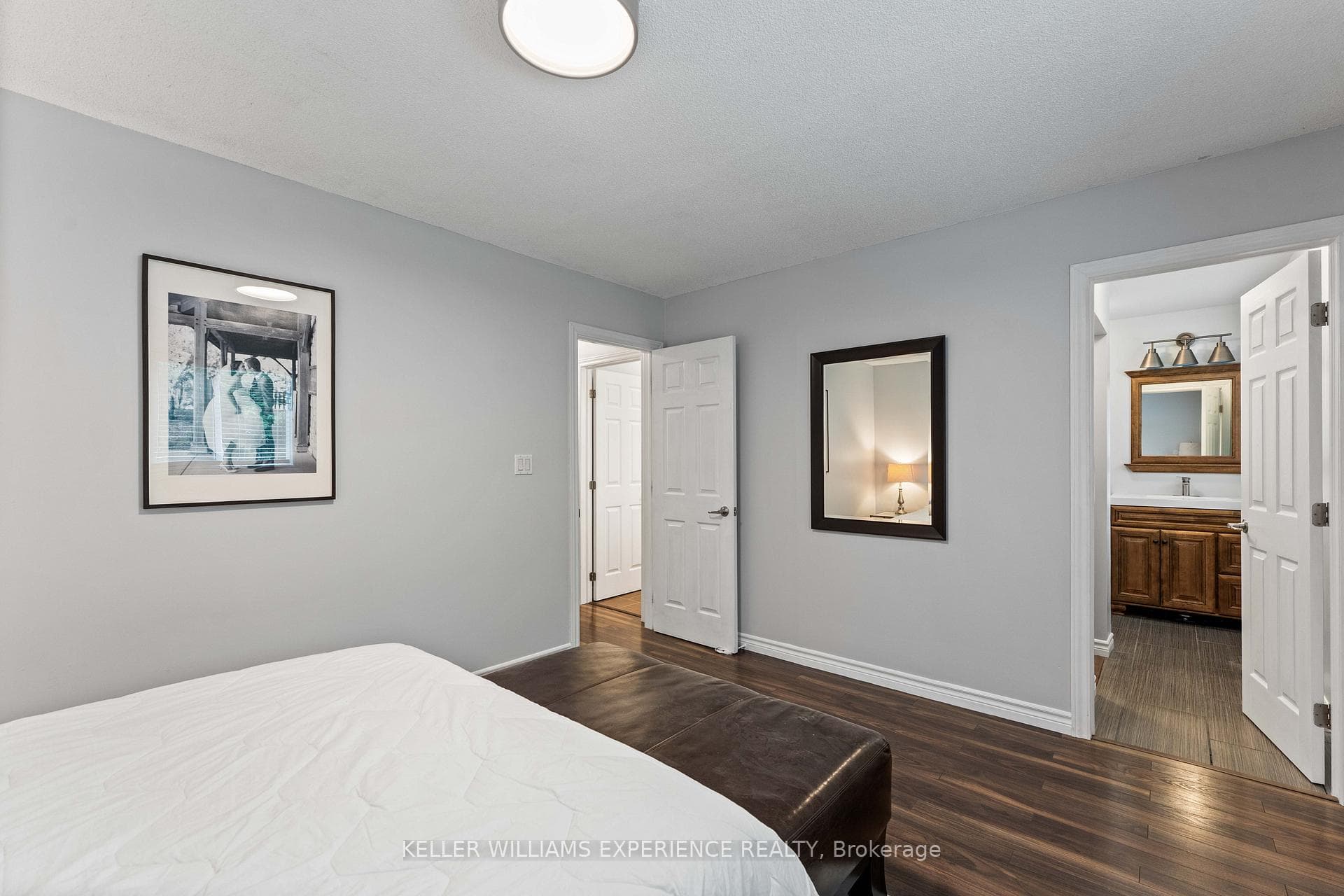 9029 Webster Road photo 25