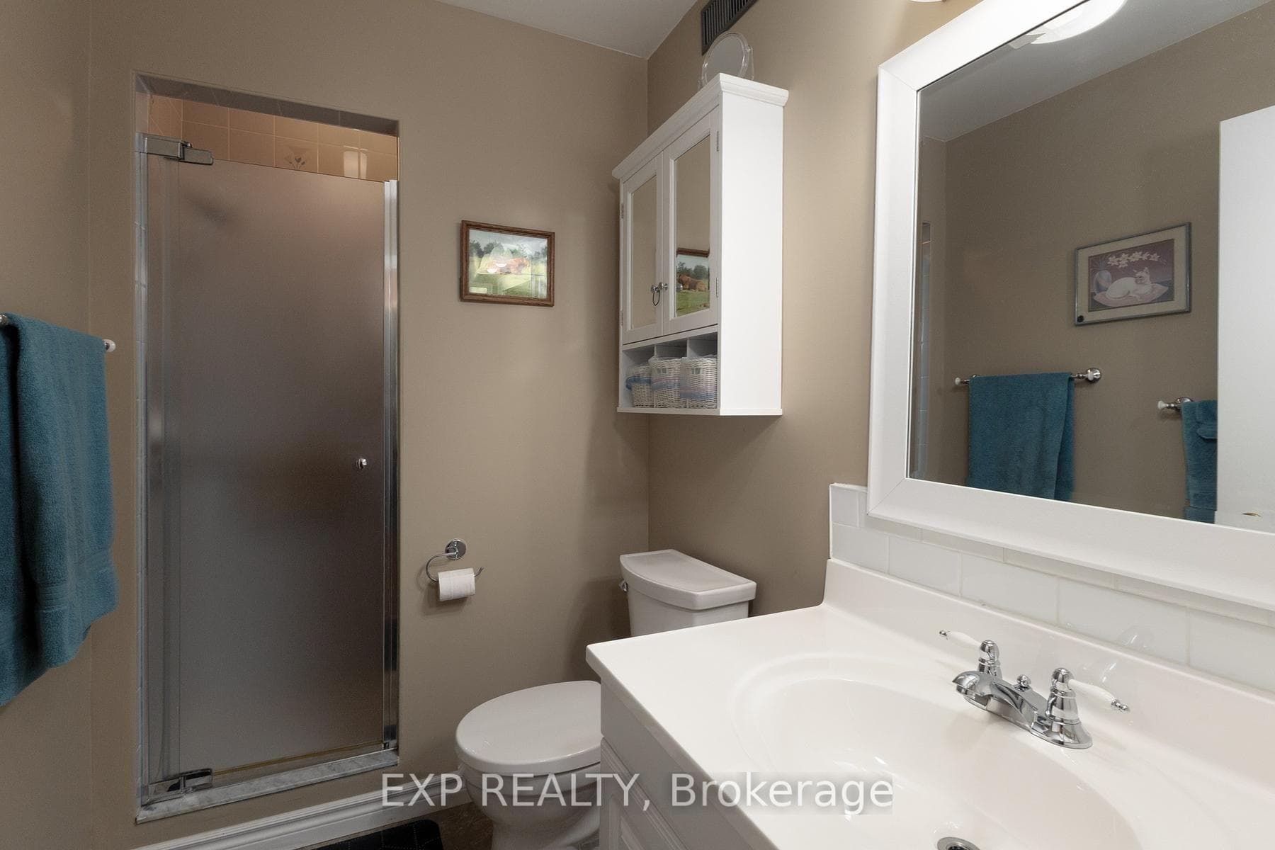 69 Hawkins Crescent photo 16