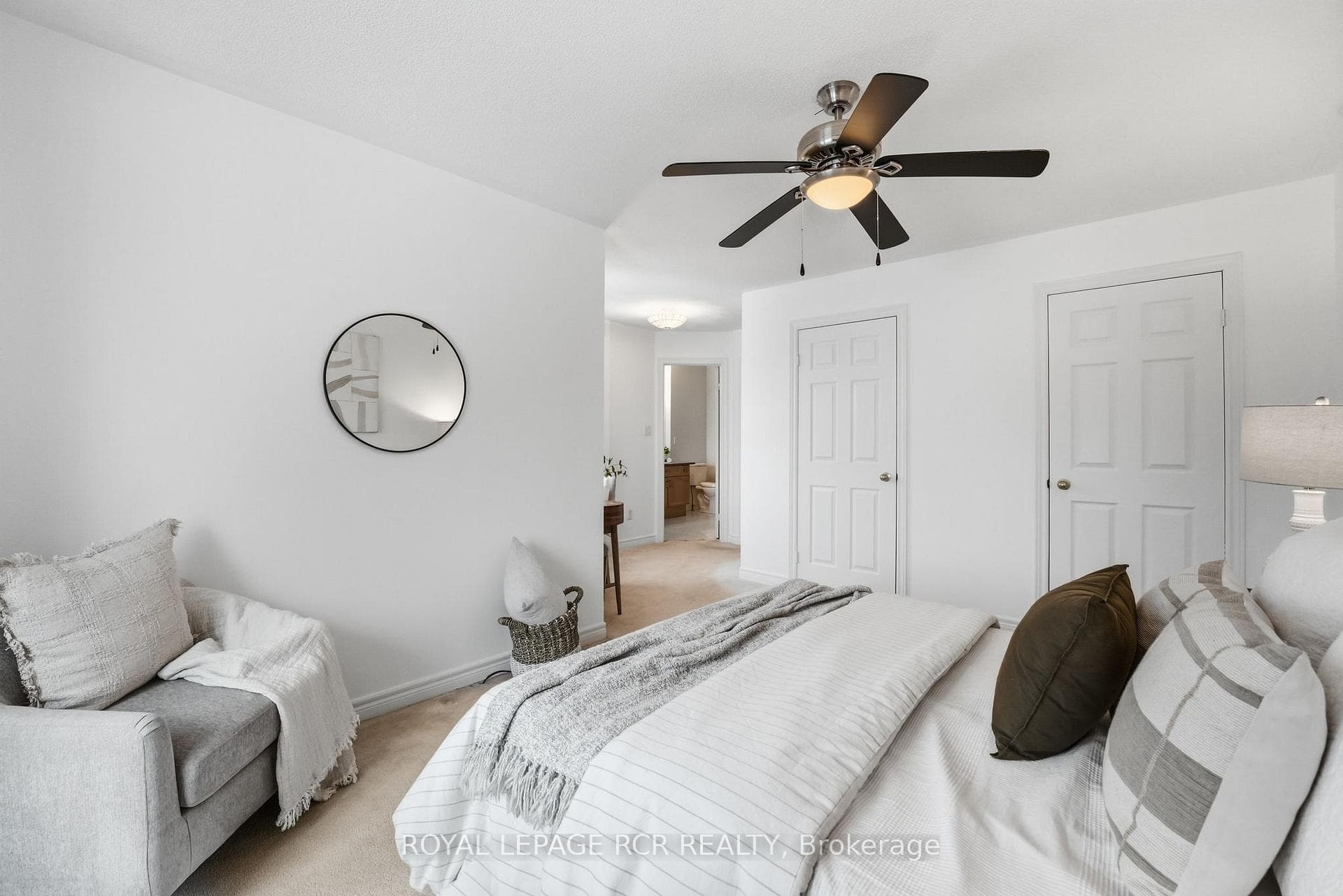 122 Downey Circle photo 19