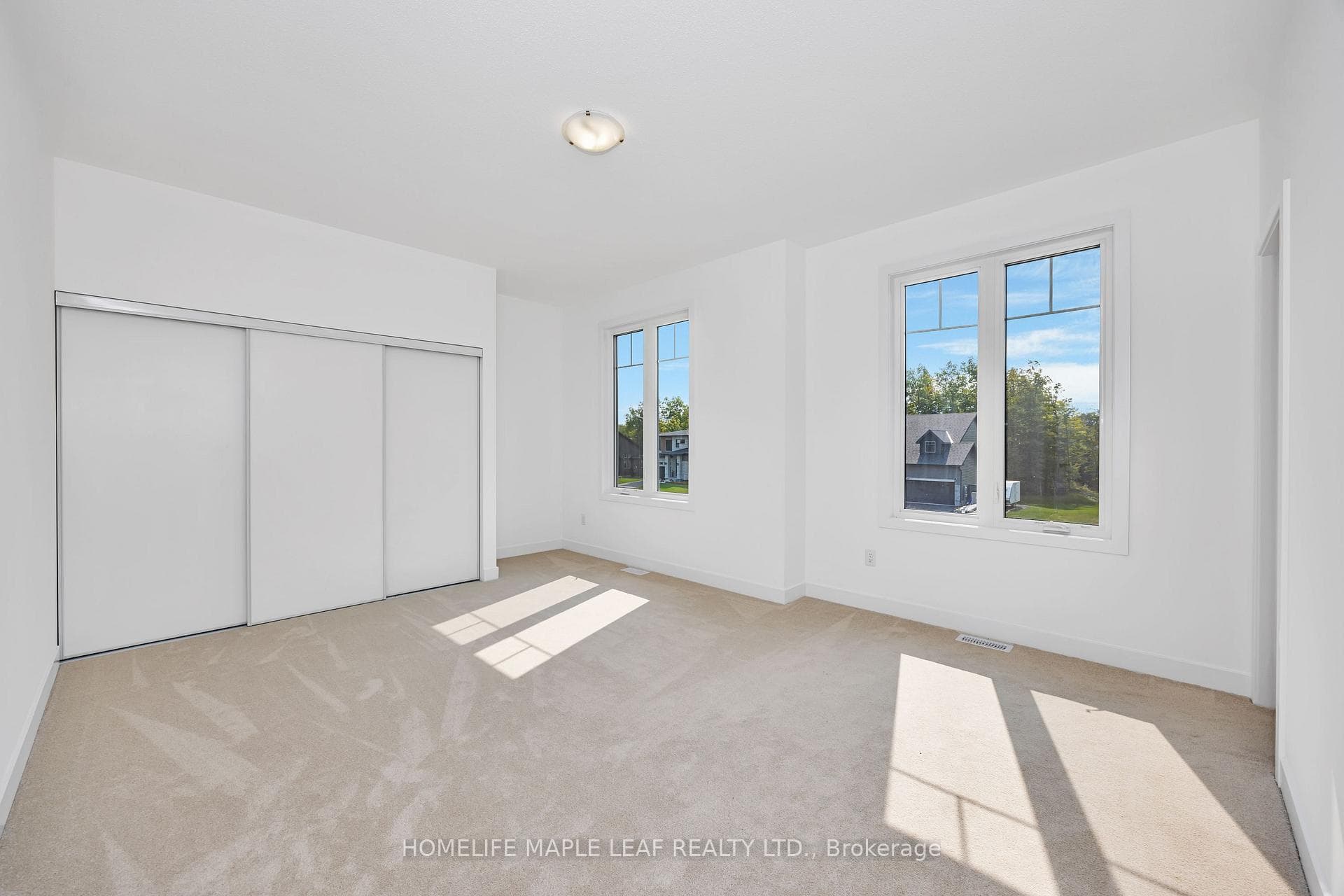 264 Antler Court photo 24