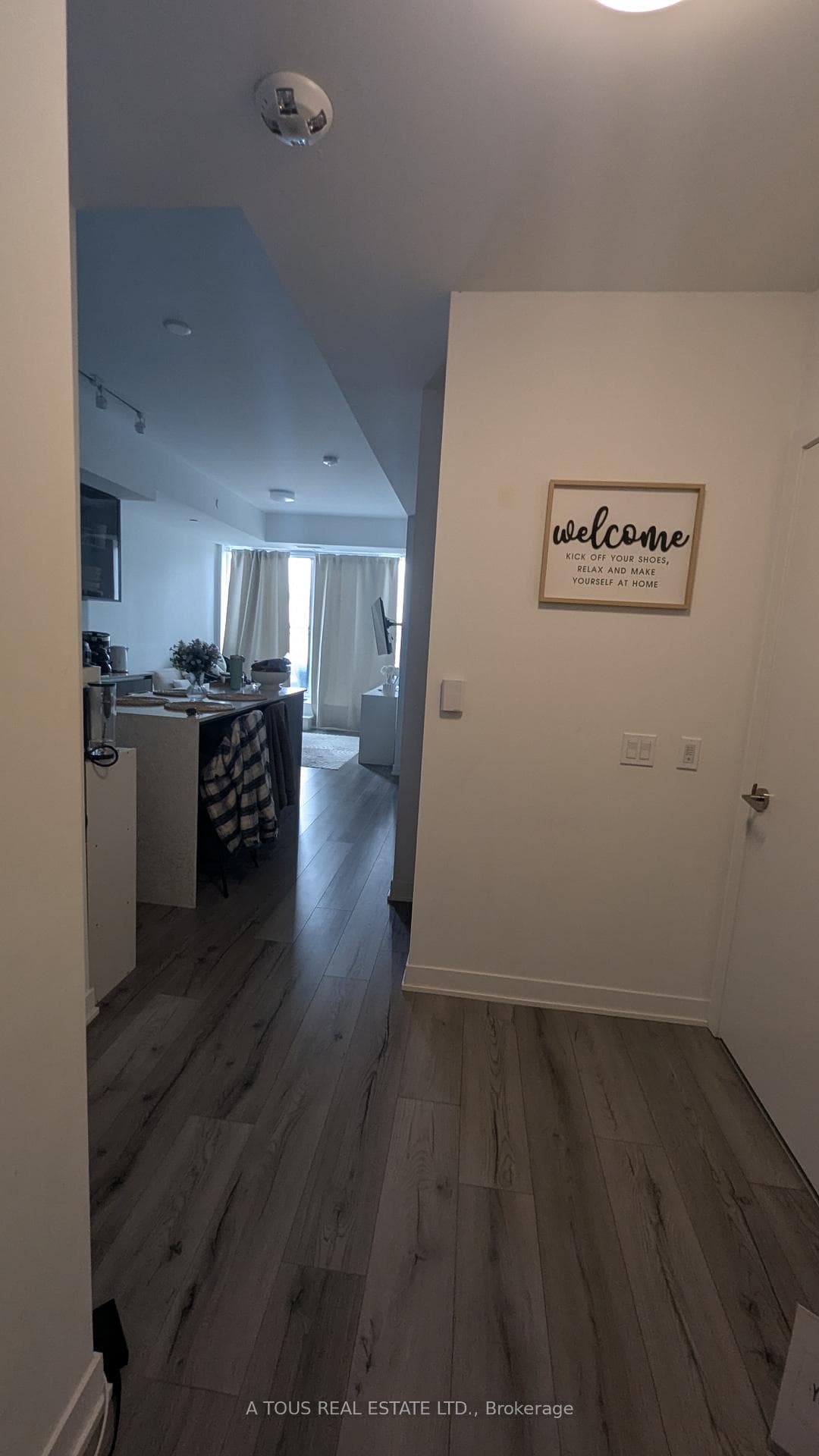 405 Dundas St Street Unit 311 photo 10