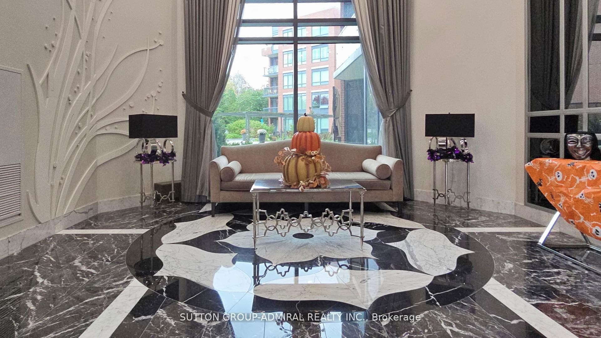 7608 Yonge Street Unit PH11 photo 48