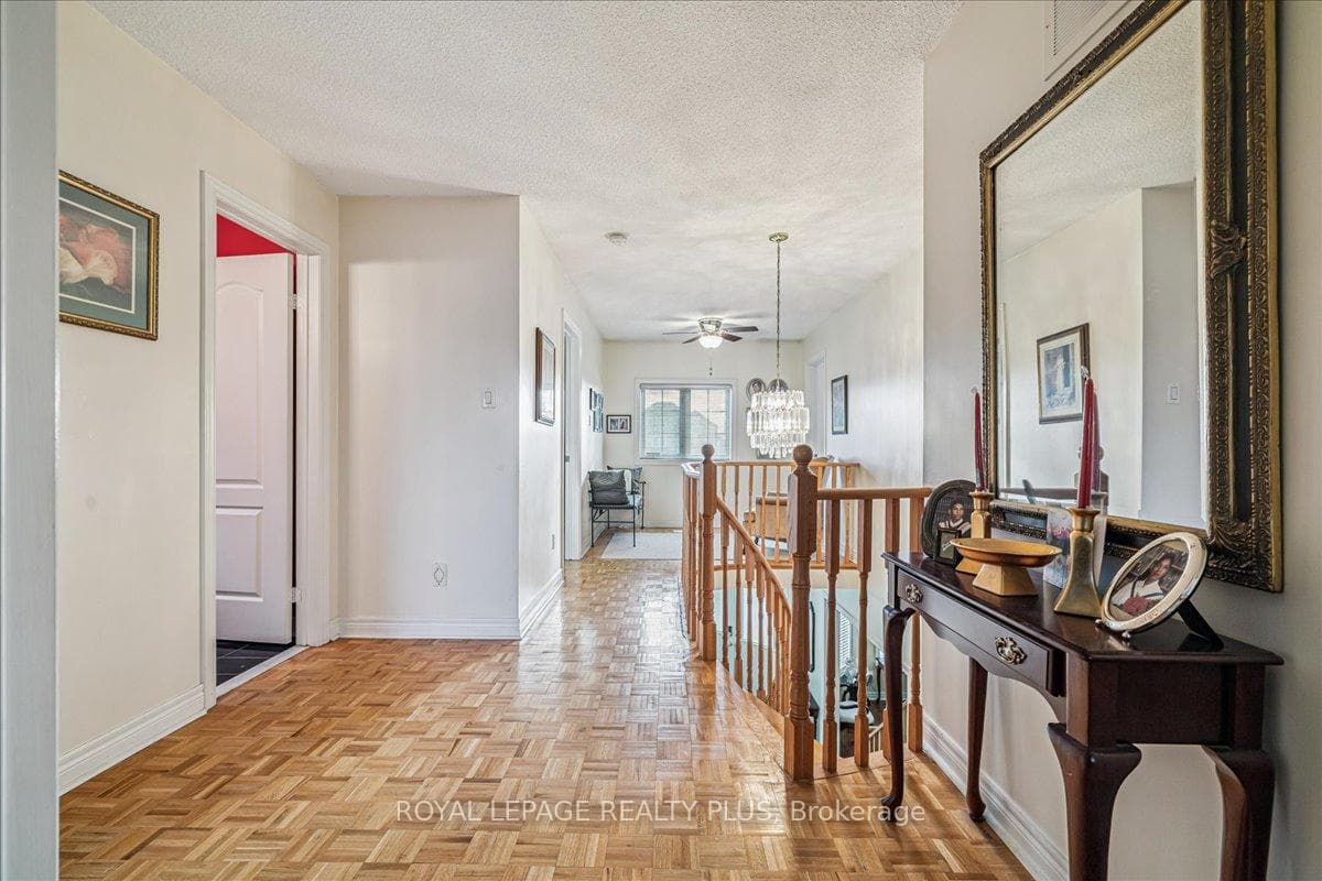3561 Old Orchard Park Drive photo 27