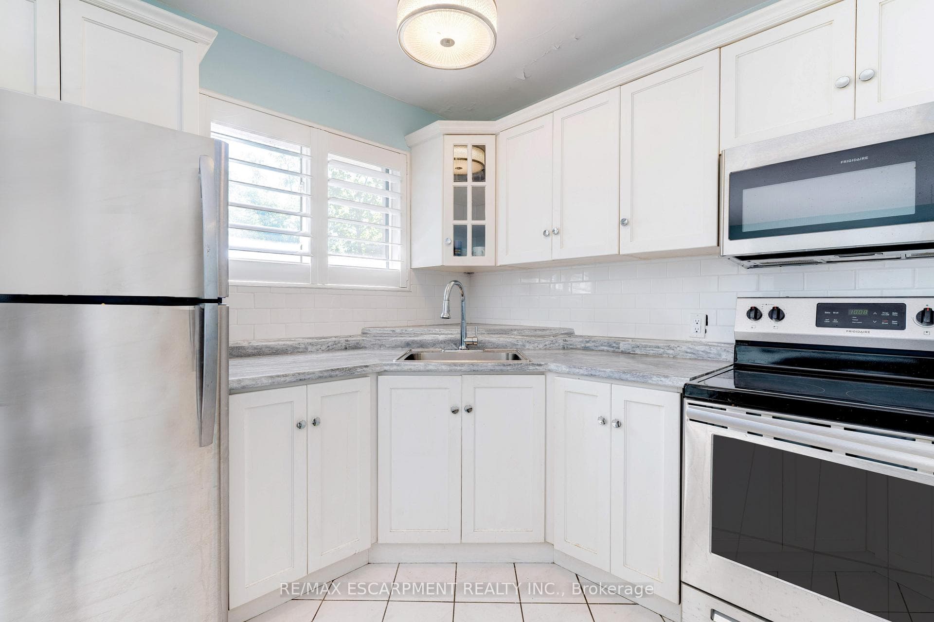 2373 King Street Unit 17 photo 9