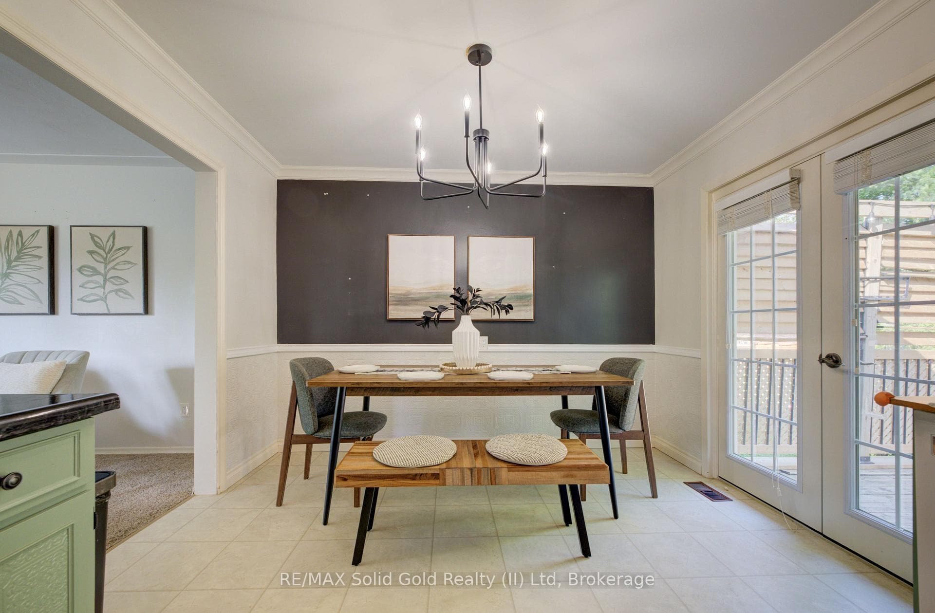 398 Boyne Avenue photo 15