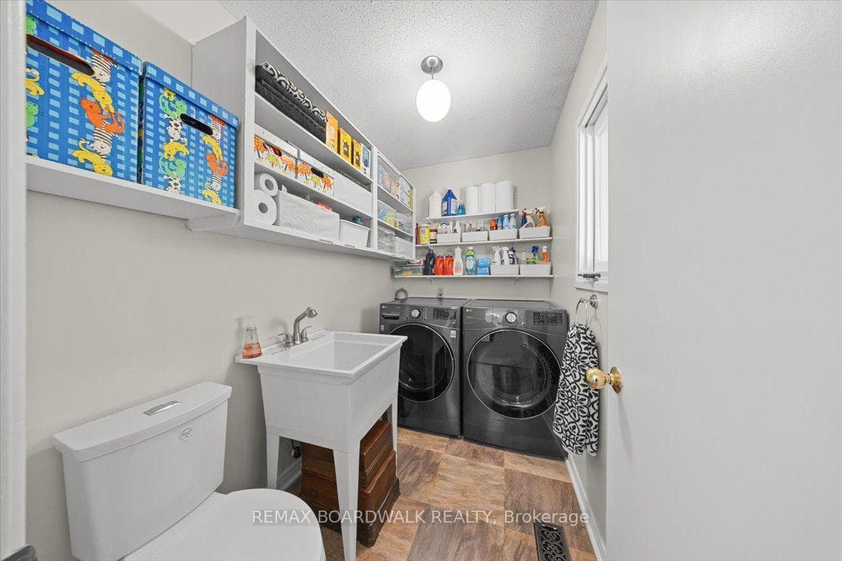 15 Selwyn Crescent photo 19