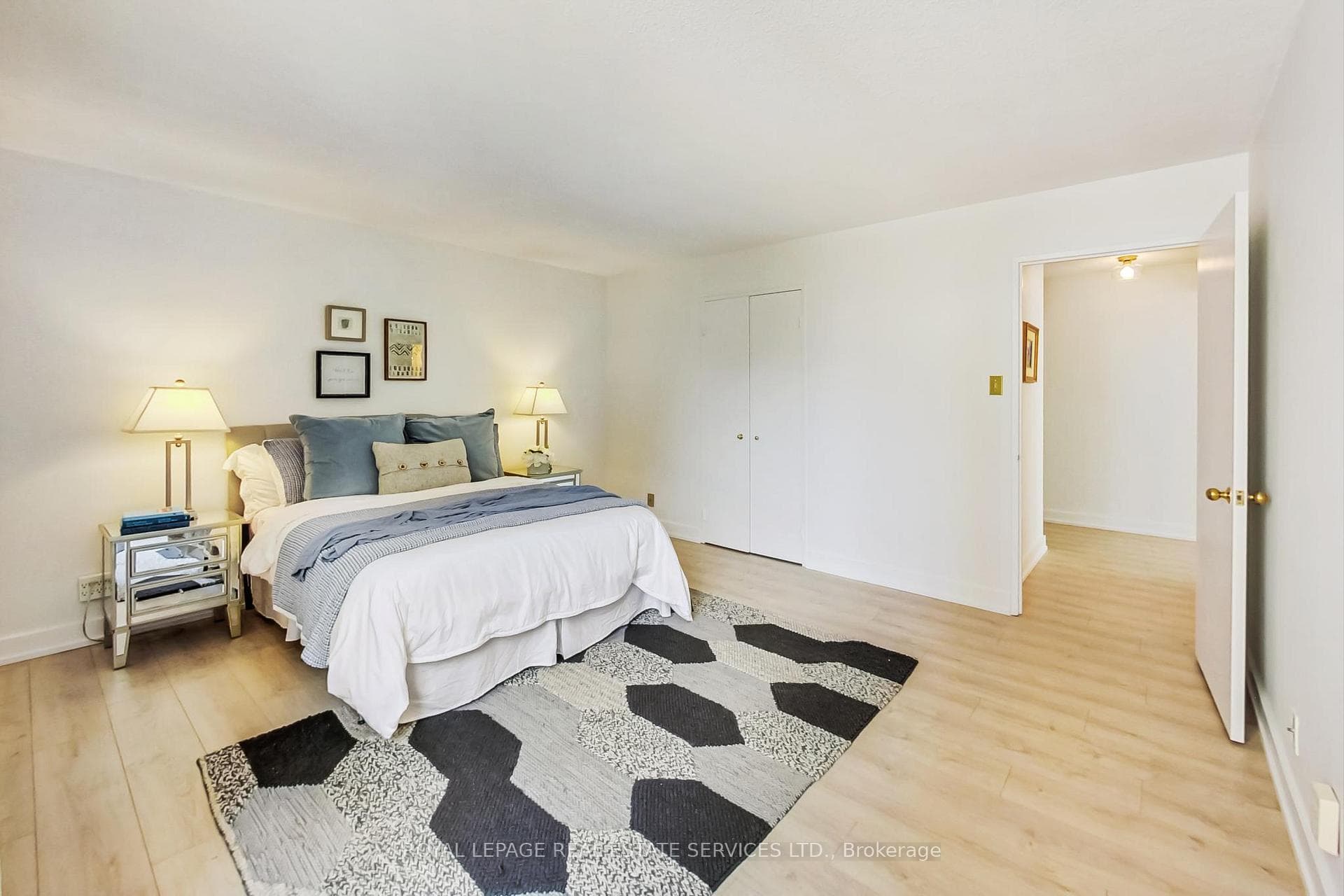 205 Wynford Drive Unit 203 photo 17