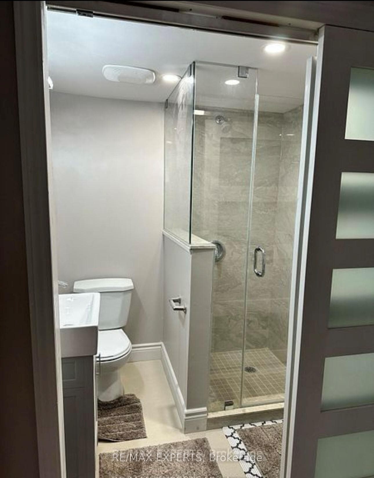 557 Wilson Road photo 17