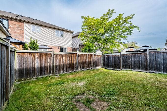 4663 Thomas Alton Boulevard photo 47