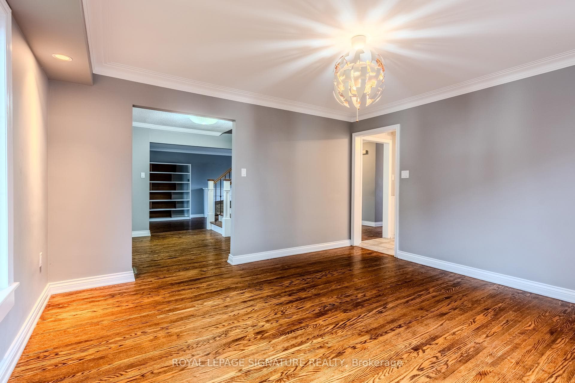158 Chester Avenue photo 7