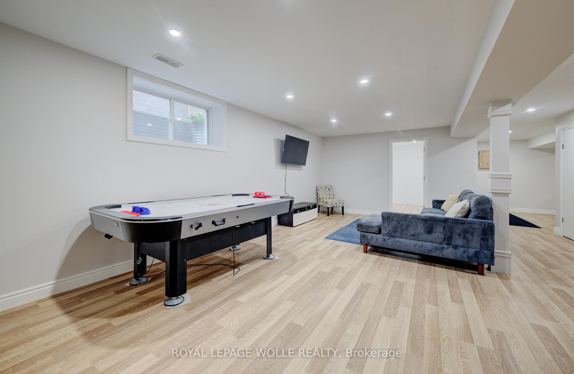 40 Fraserwood Court photo 20