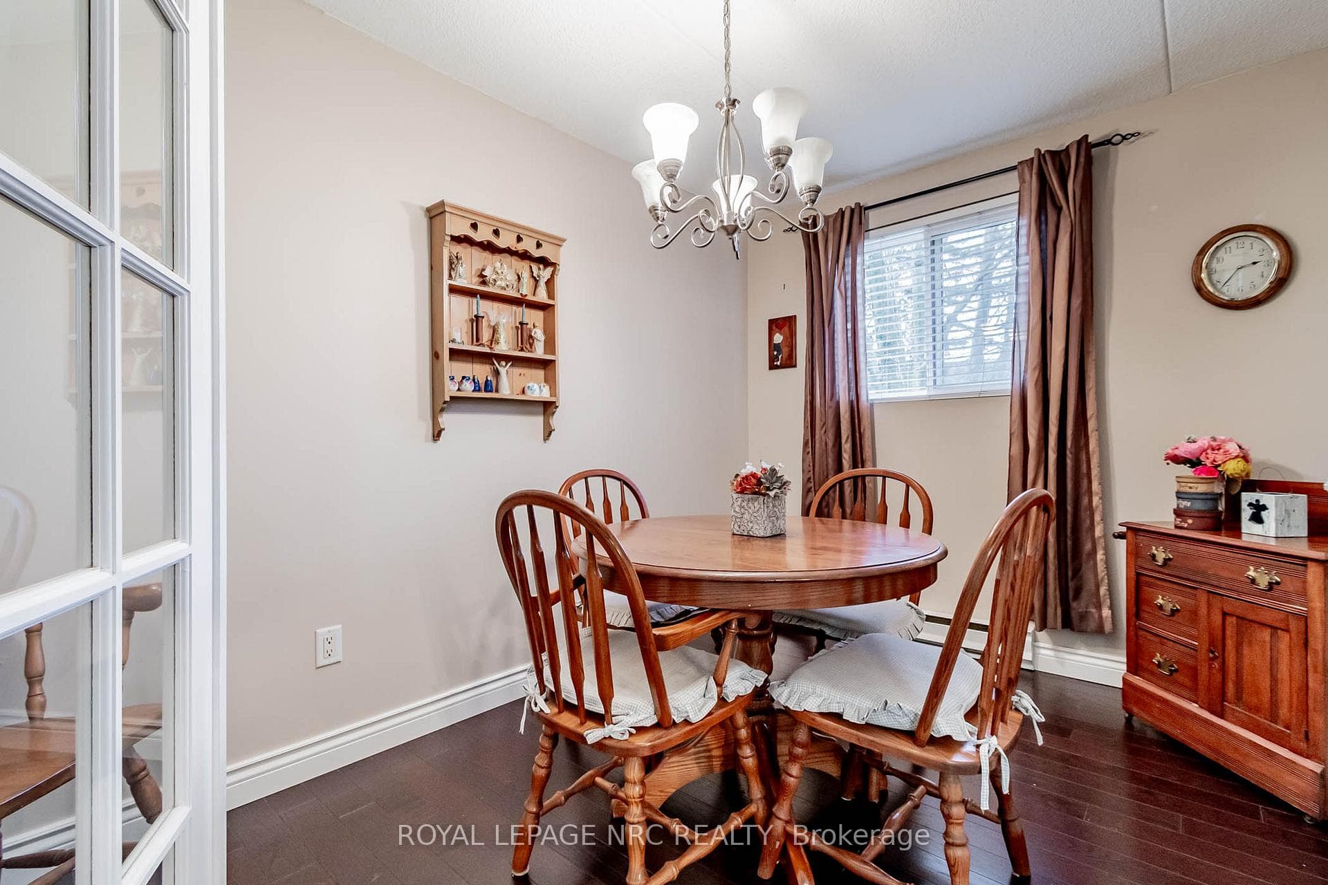 4658 Drummond Road Unit 230 photo 10