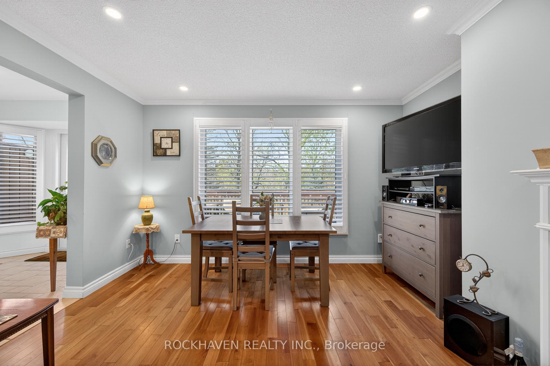 30 Osler Drive Unit 7 photo 14