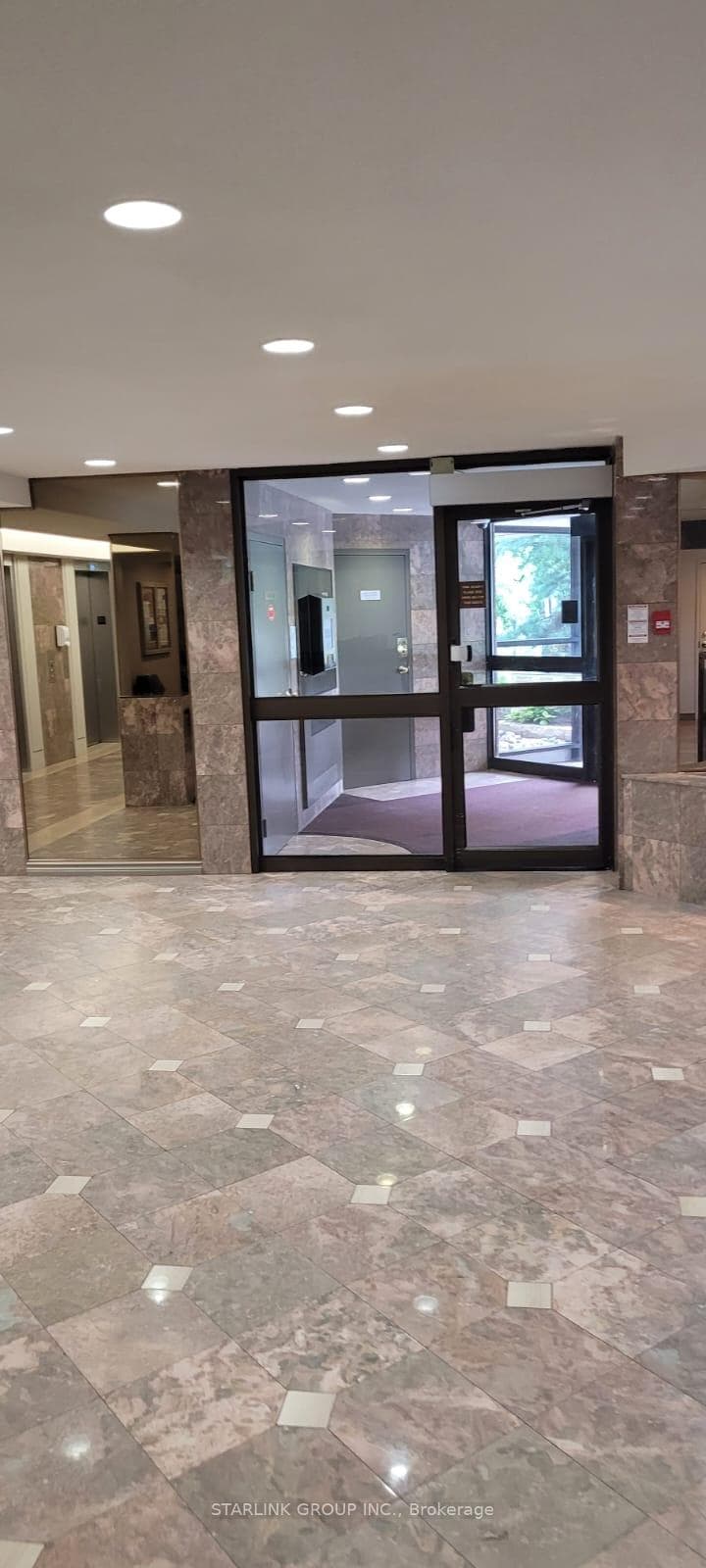 20 Cherrytree Drive Unit 1203 photo 3