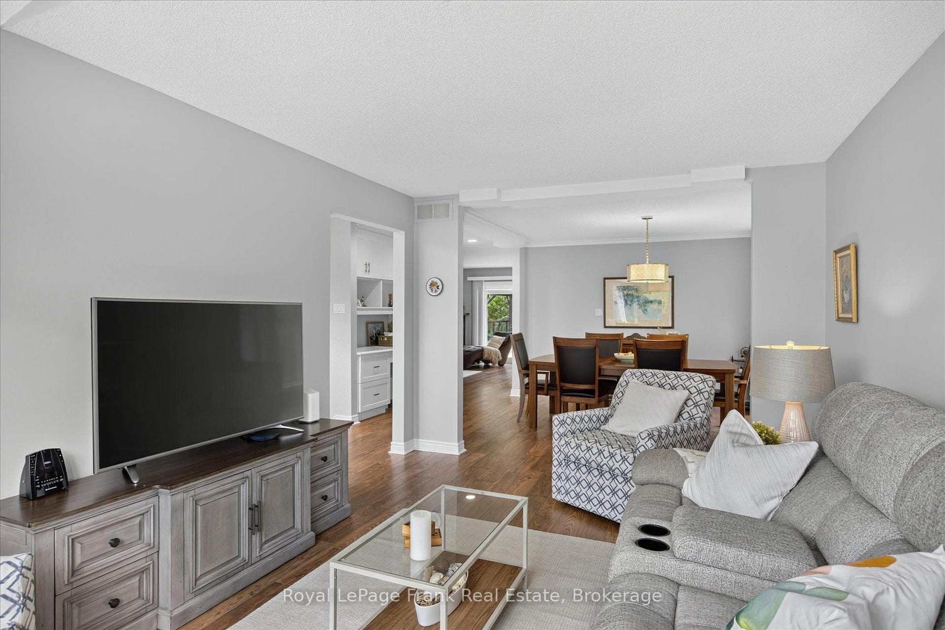 64 Island Bay Drive photo 4