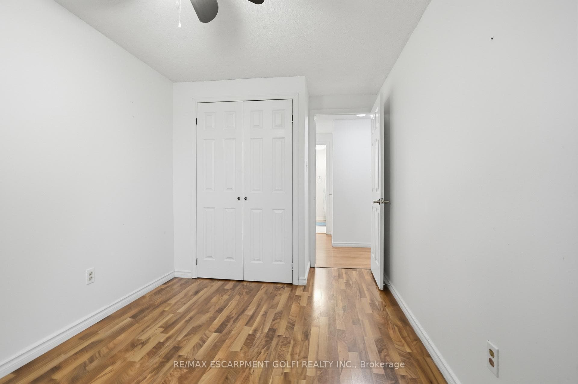 1460 Garth Street Unit 6 photo 21