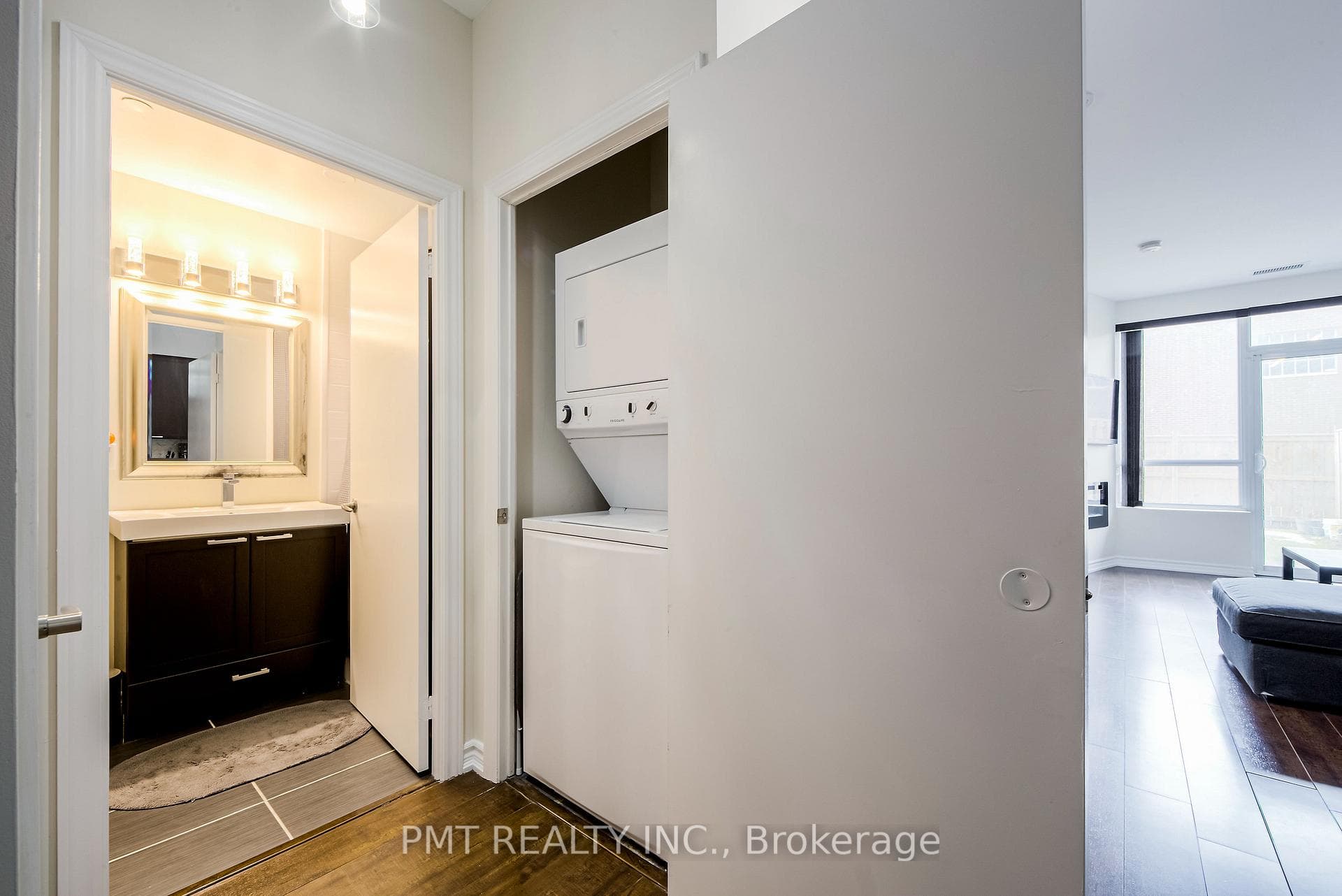 1328 Birchmount Road Unit 105 photo 27