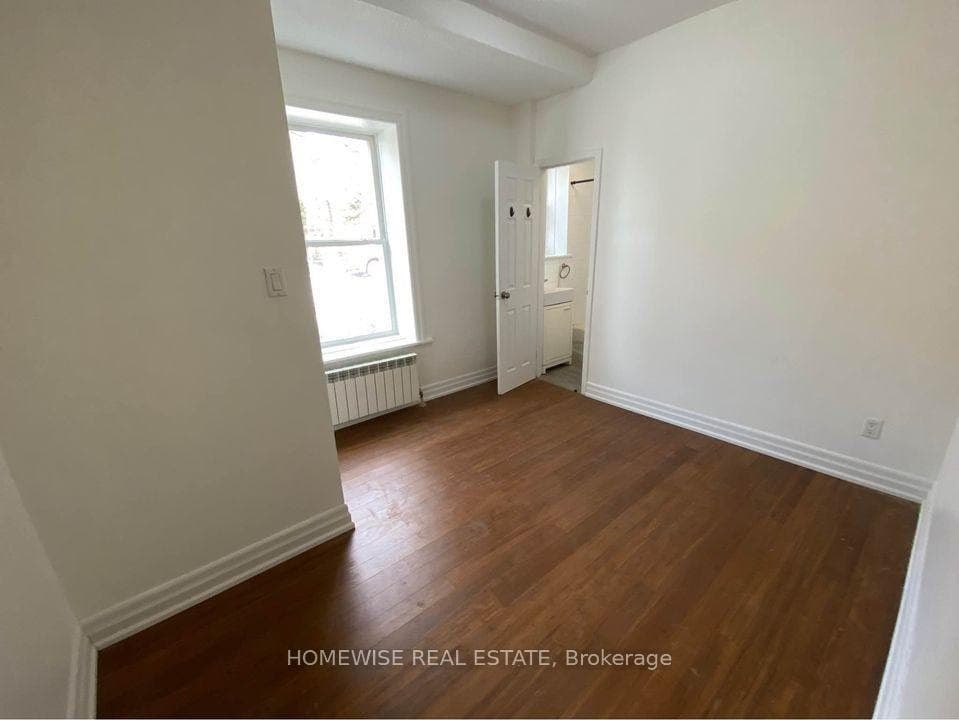 1 Triller Avenue Unit 104 photo 3