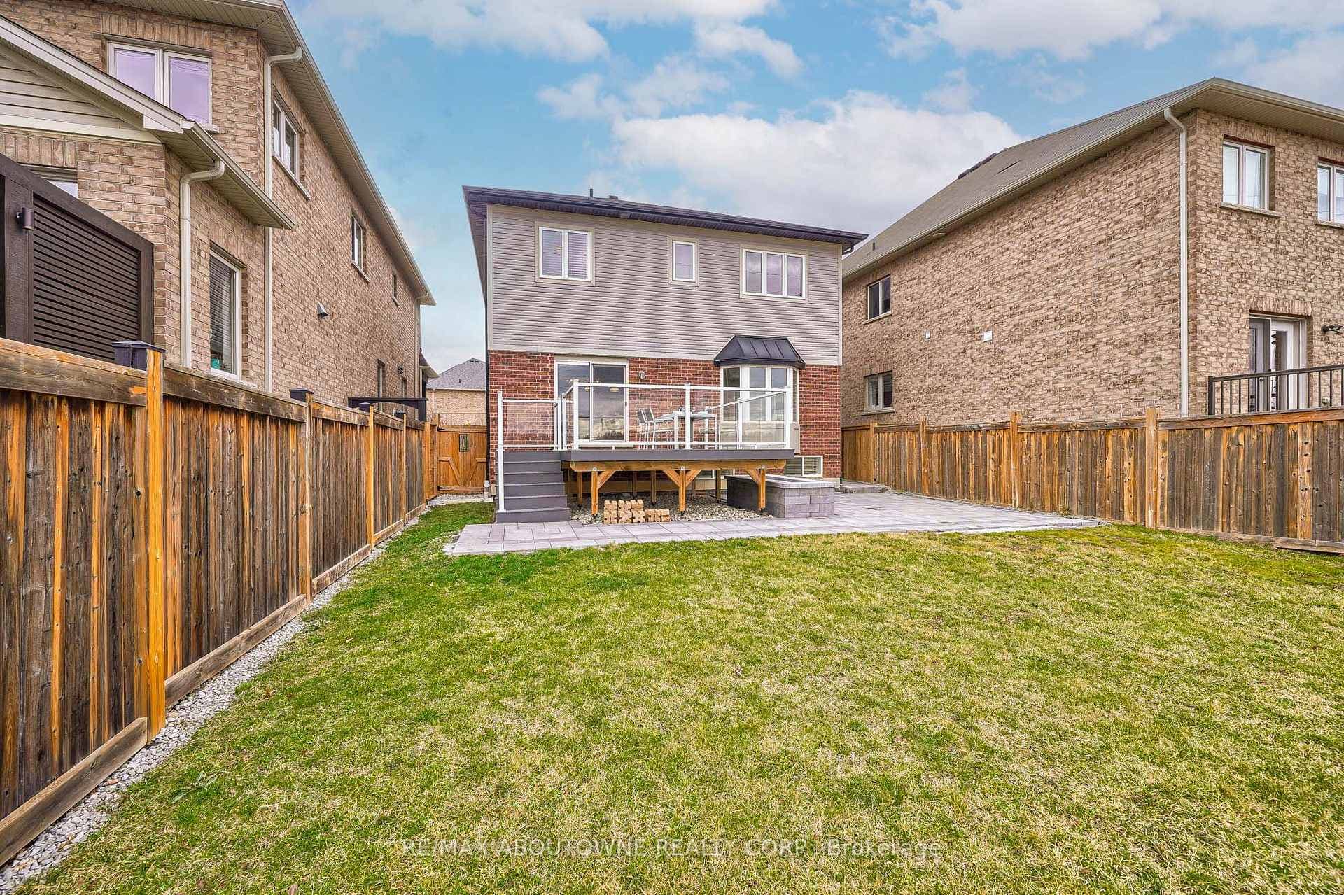 195 Greti Drive Unit Upper photo 47