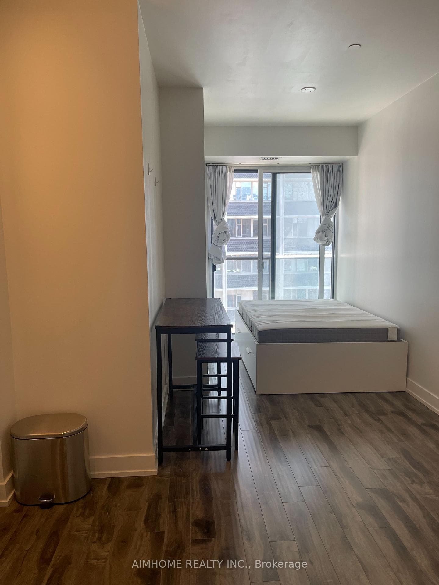 7 grenville Street Unit 811 photo 10