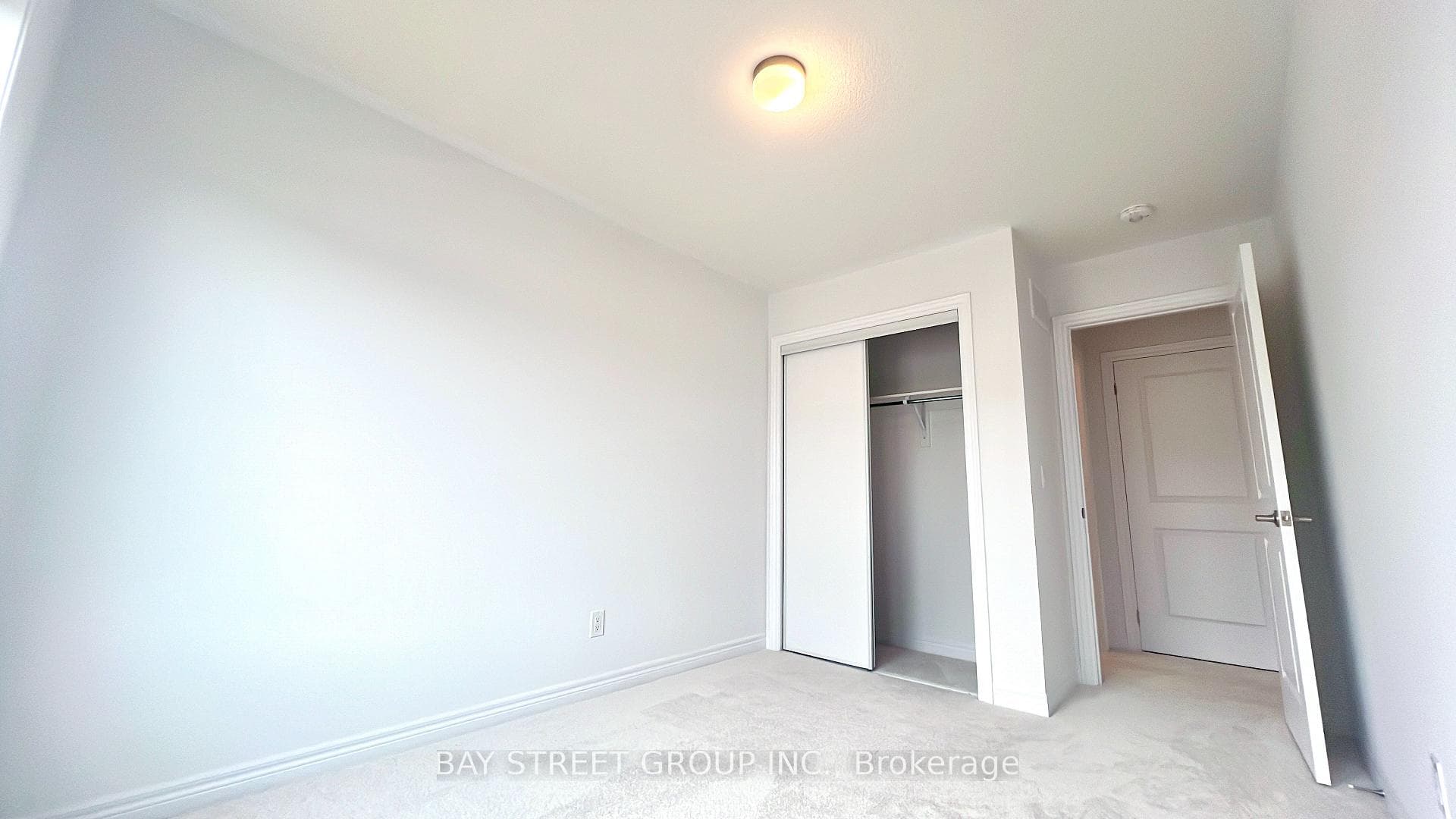 180 Lageer Drive photo 18