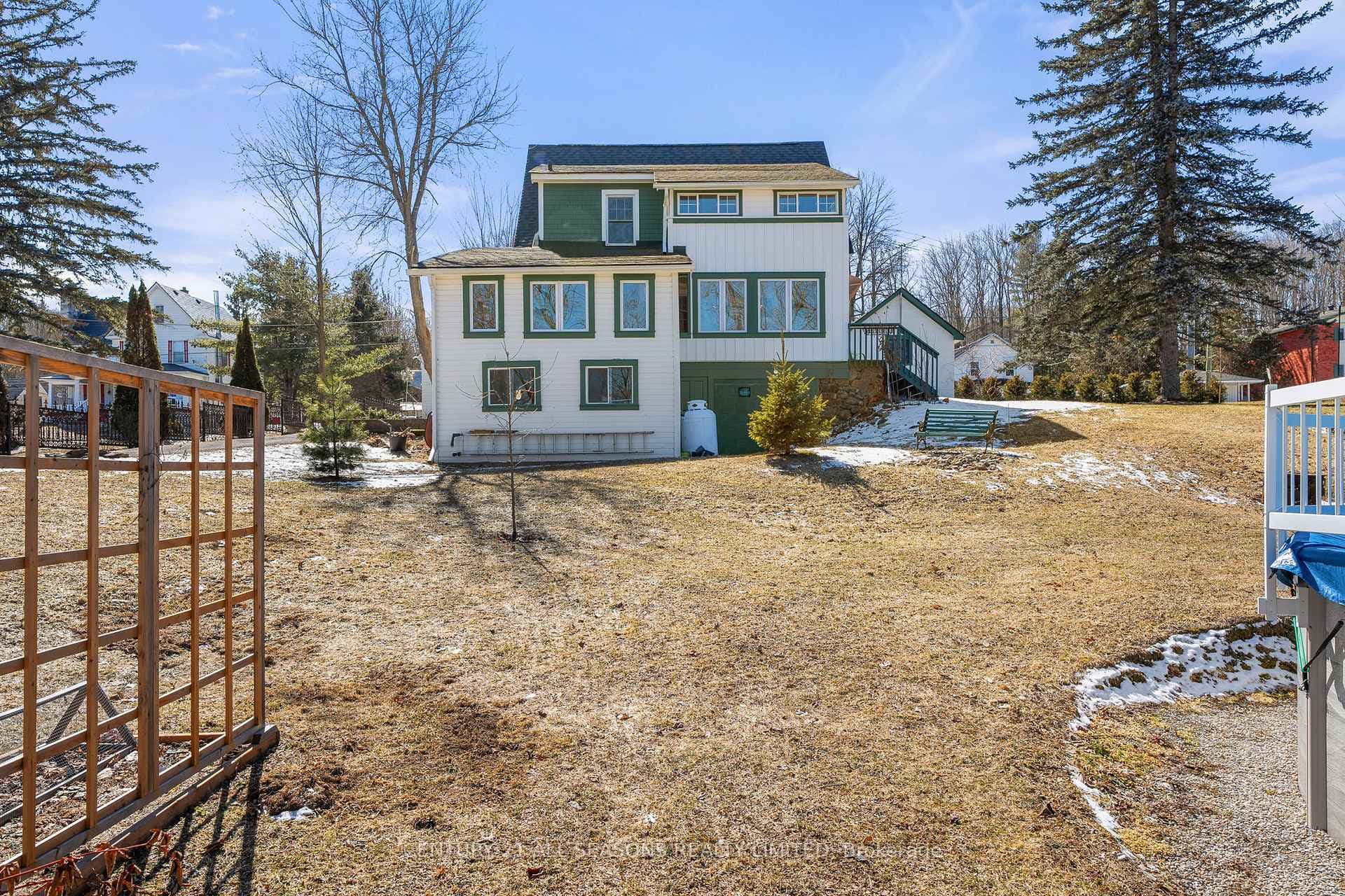 7 Sherbourne Street photo 32