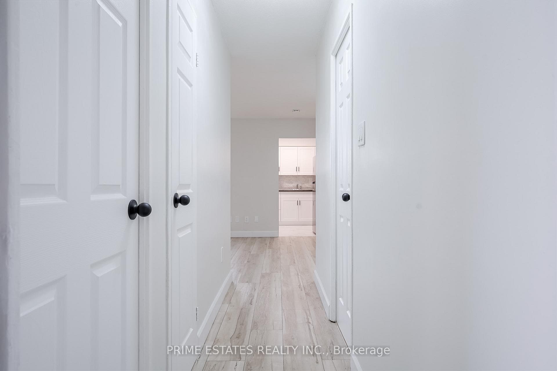 180 Markham Road Unit 317 photo 25