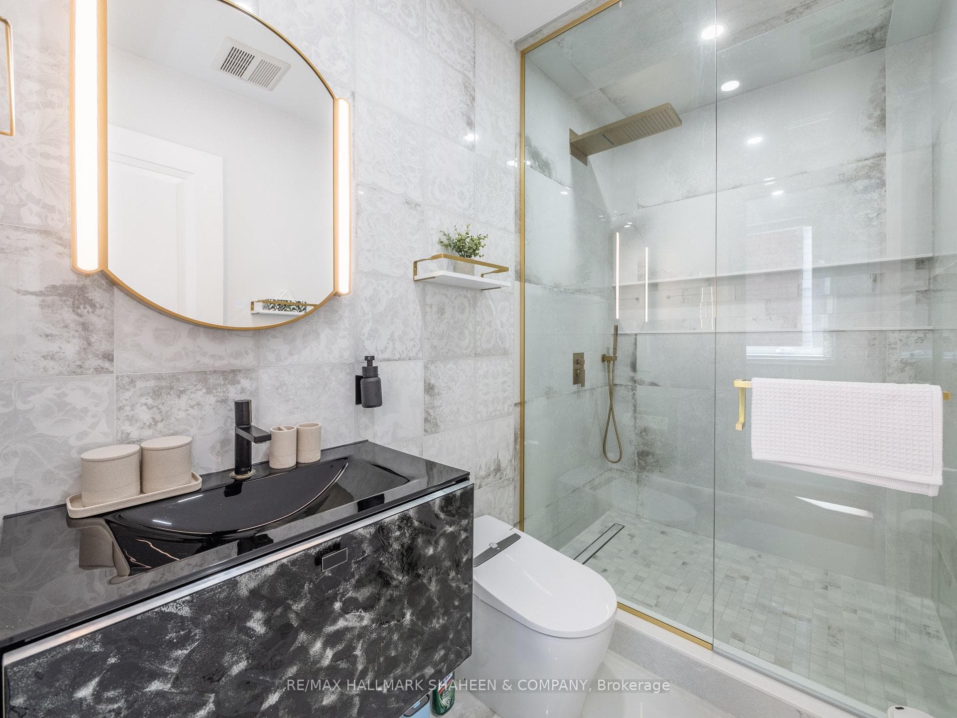 357 Euclid Avenue Unit B photo 25