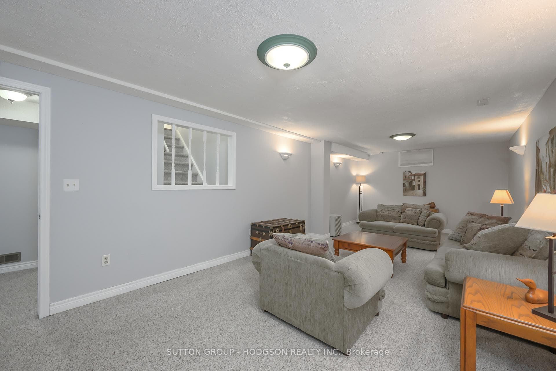 67 Mountainview Crescent photo 28