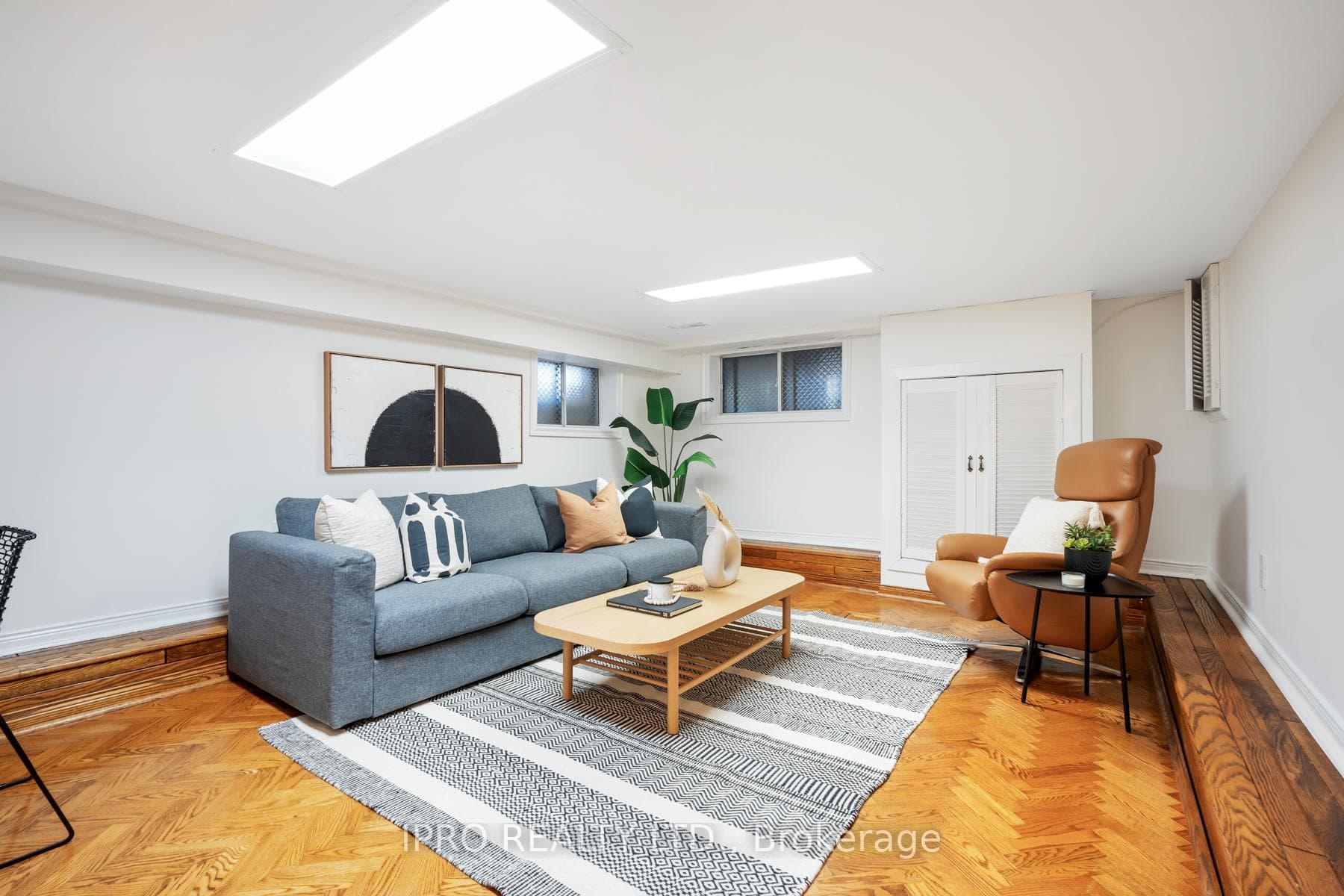 83 Muriel Avenue photo 28
