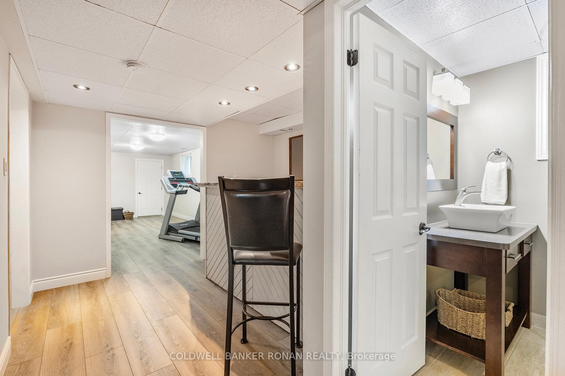 4 Haley Drive photo 22