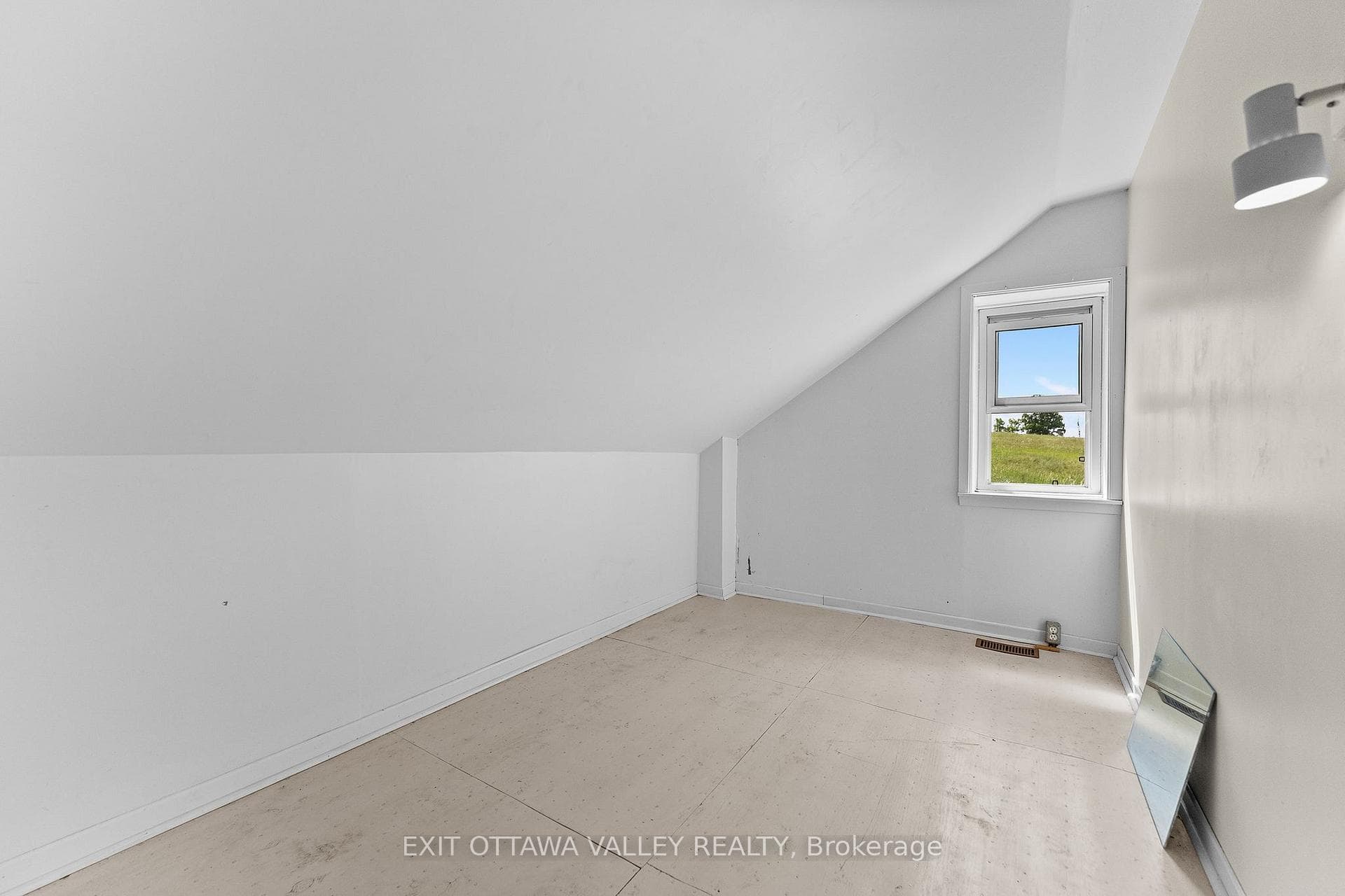 1746 Lookout Road photo 19