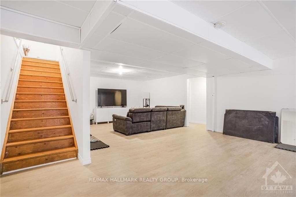 1235-1237 PLEASANT CORNER Road photo 17