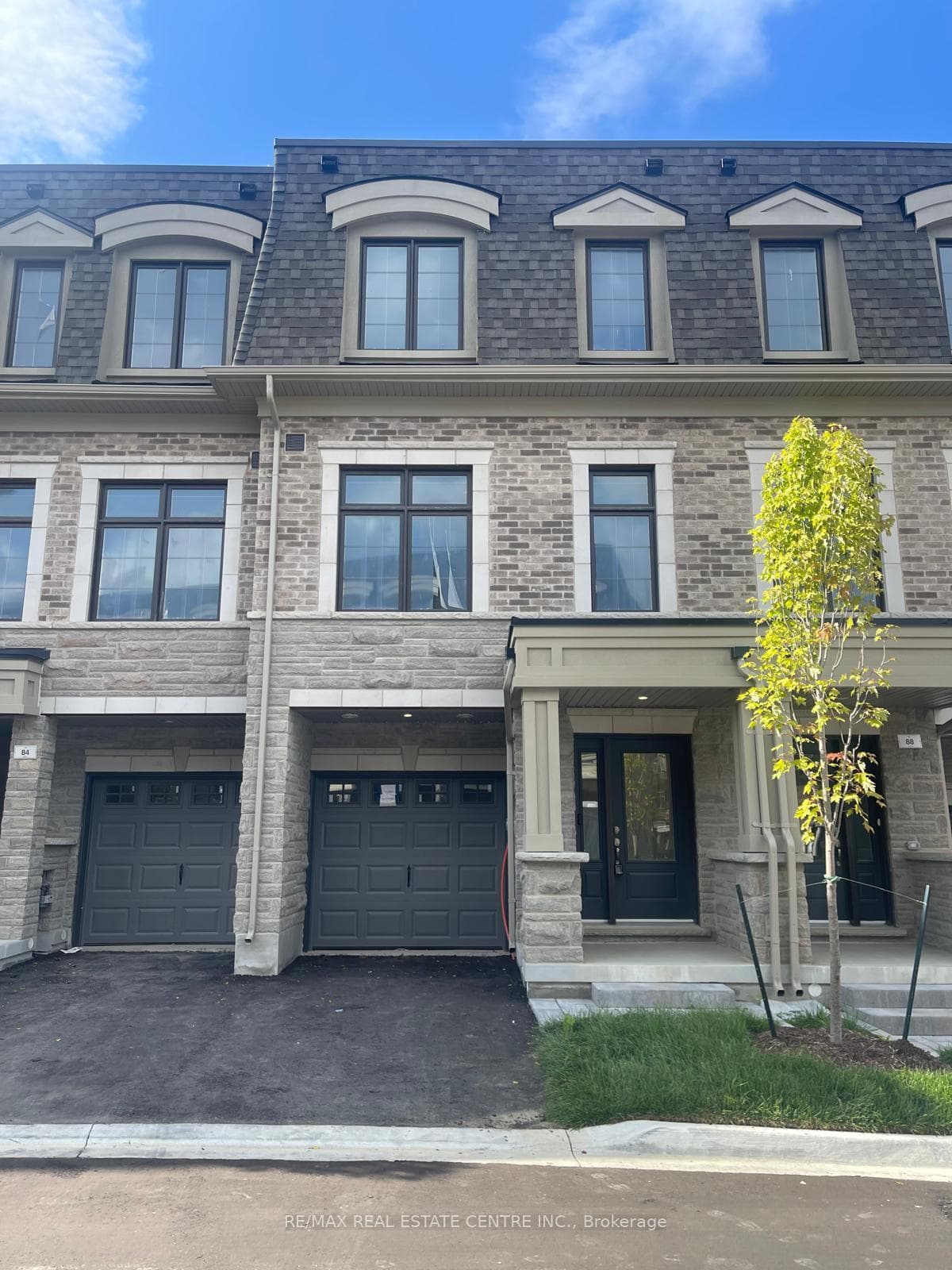 86 Salina Street photo 1
