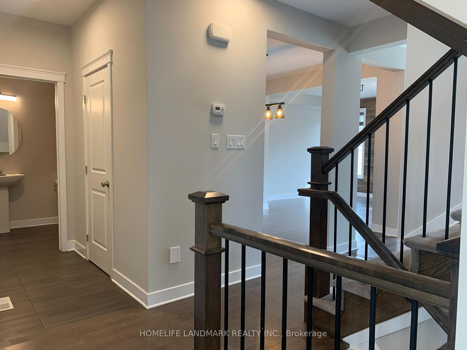 552 Rouncey Road photo 3