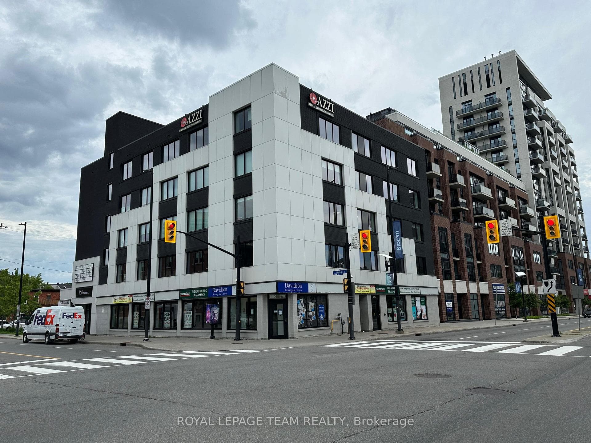 168 Charlotte Street Unit 101 photo 1