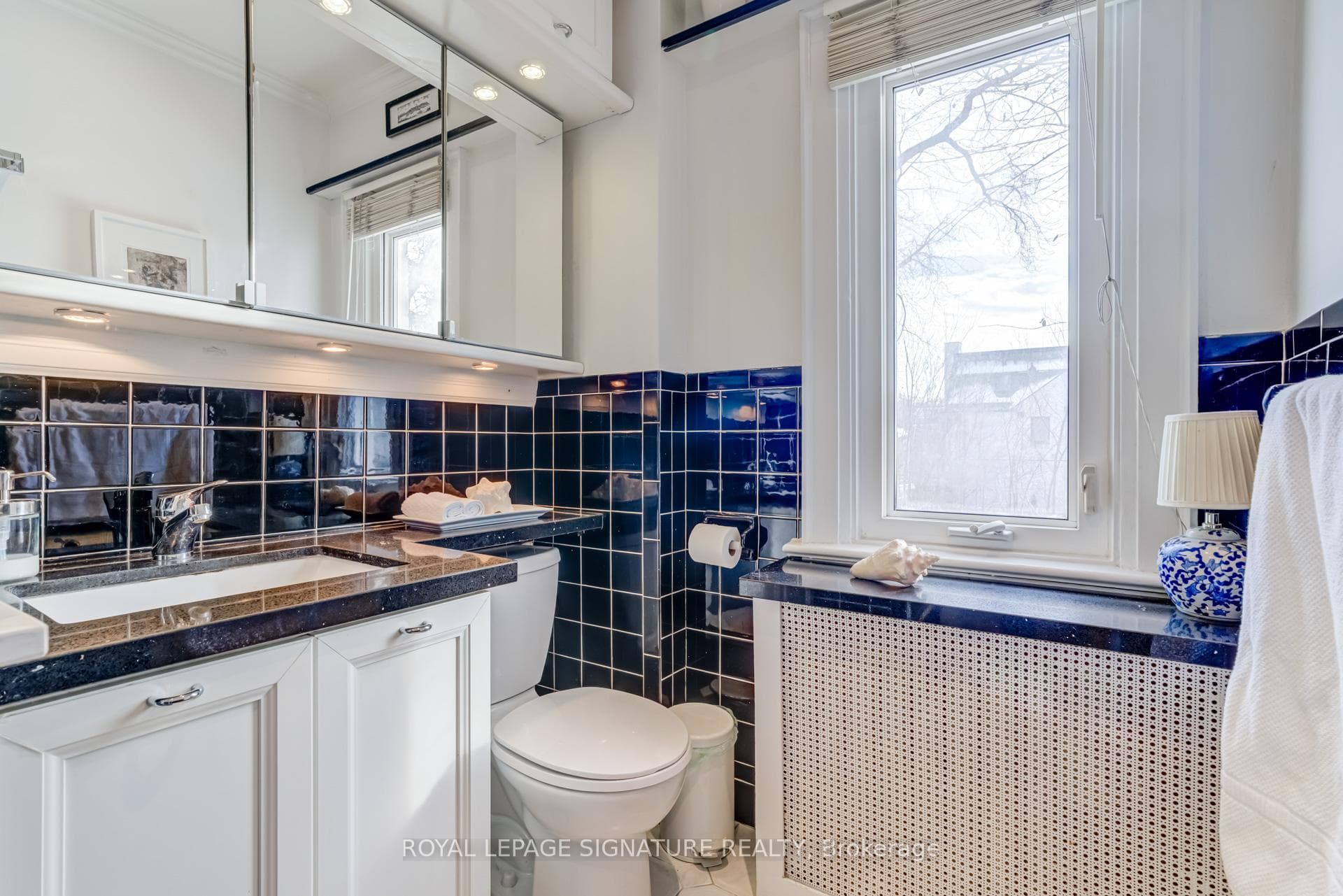 229 Glengrove Avenue photo 20