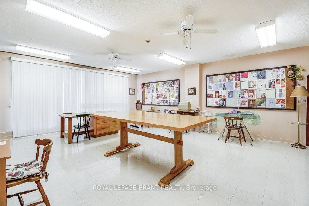 2055 Upper Middle Road Unit 1002 photo 41