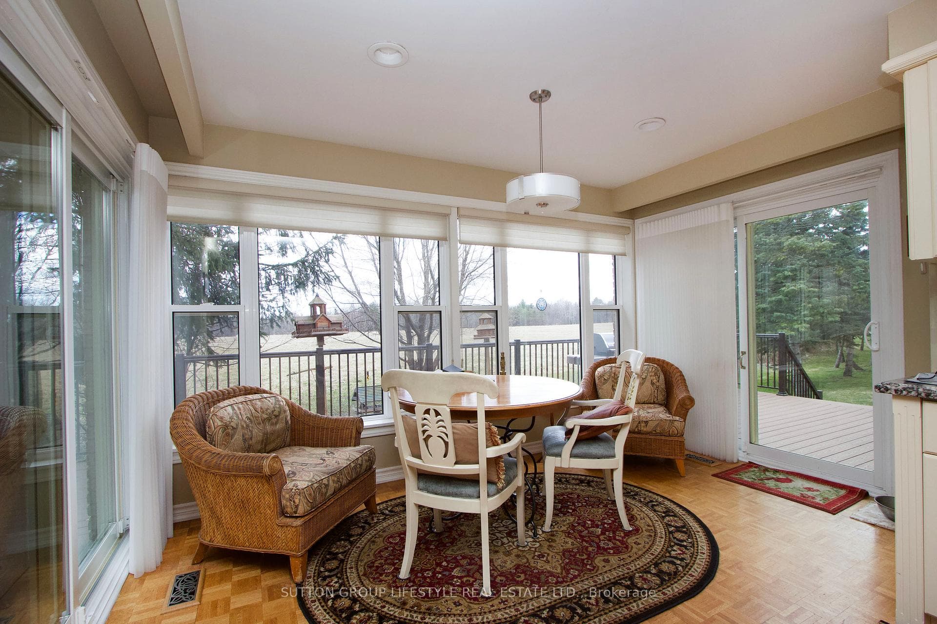5460 HALLS Road photo 16