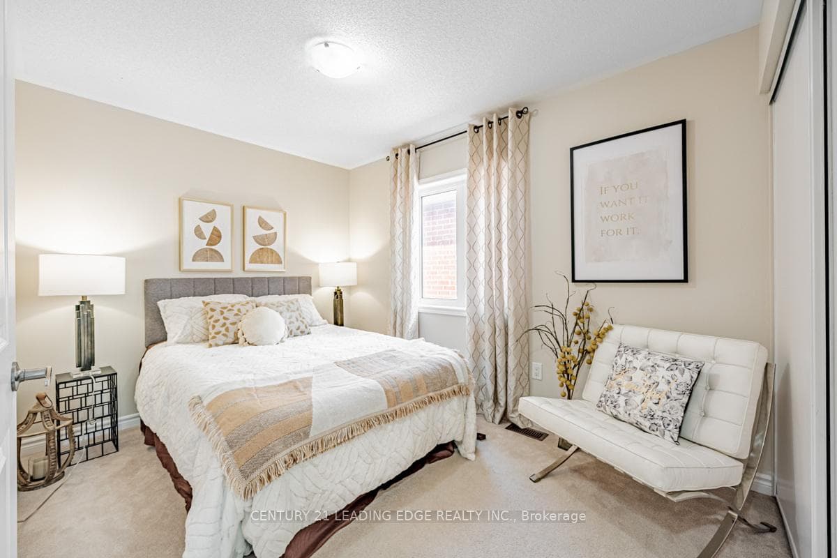 32 Westfield Drive photo 25