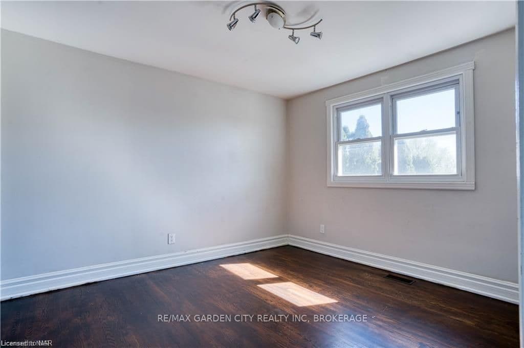 20 FREDERICK Street photo 28