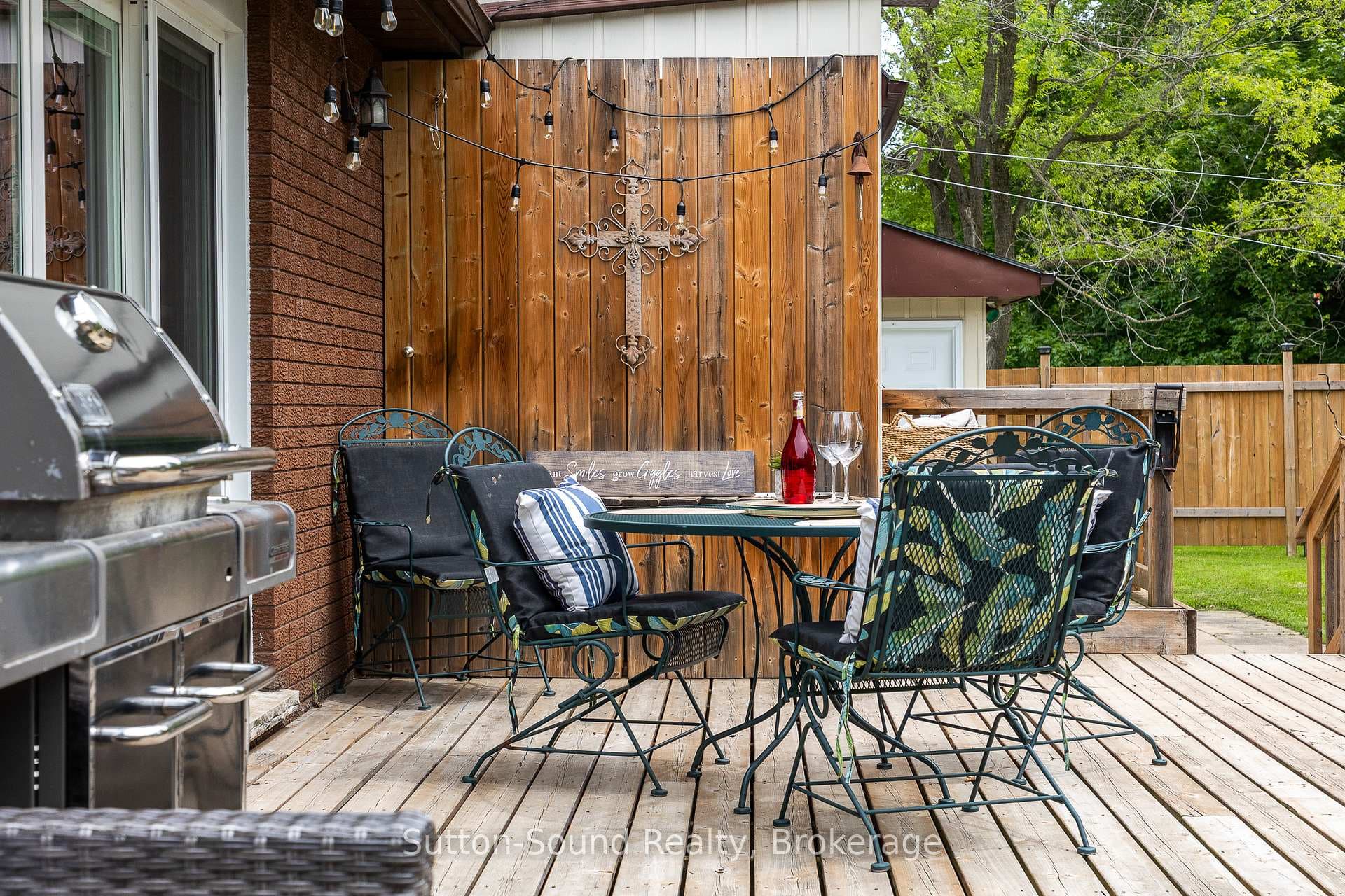 864 16th Street photo 26