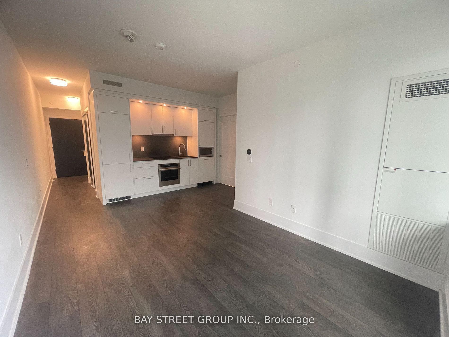 470 Front Street Unit 1010 photo 2