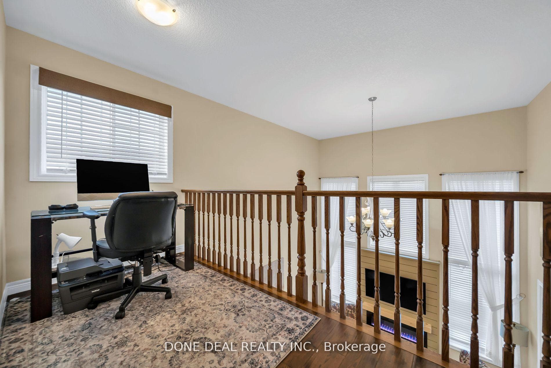 21 Bellagio Avenue photo 17