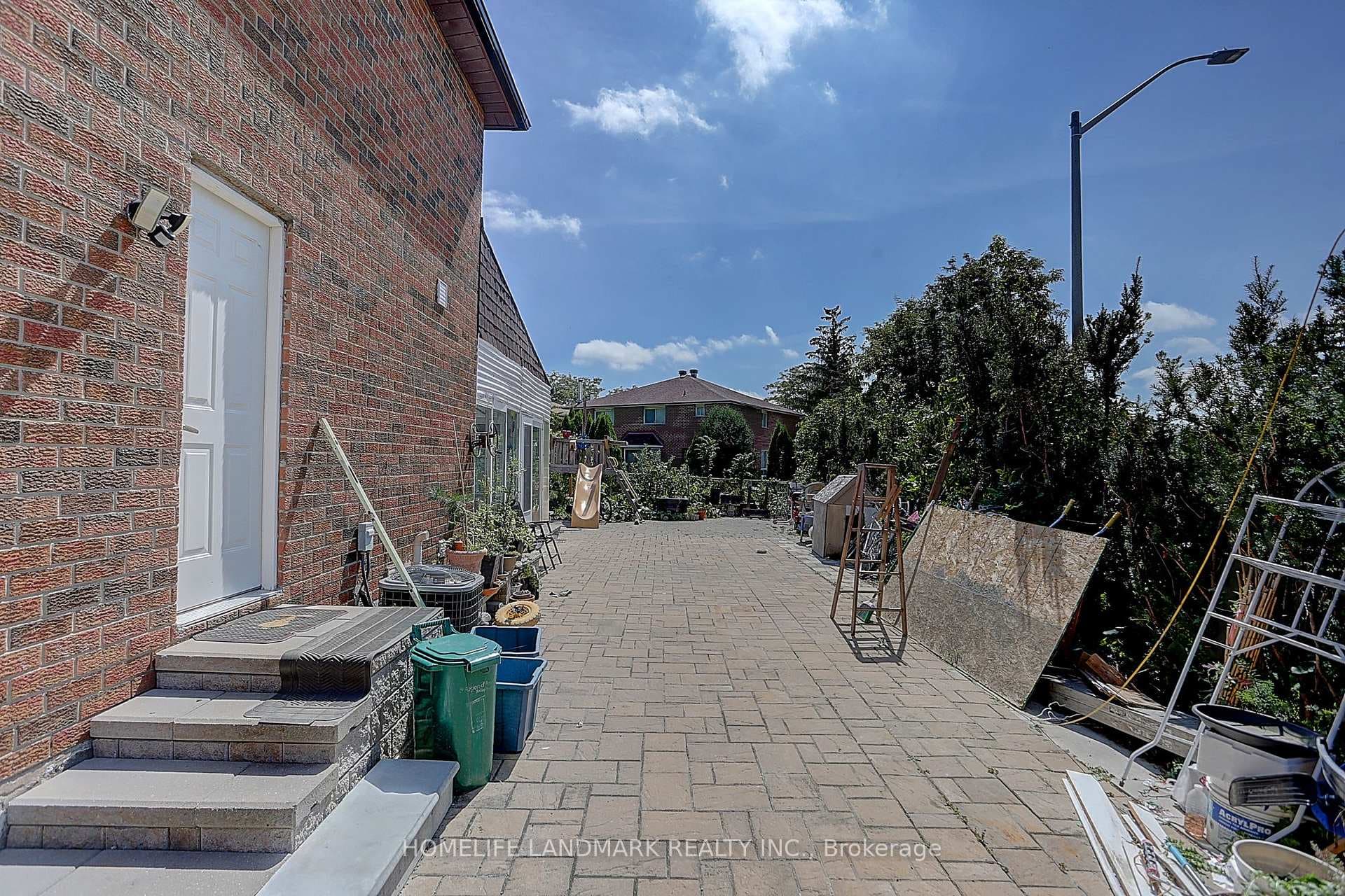 68 Chichester Road photo 29