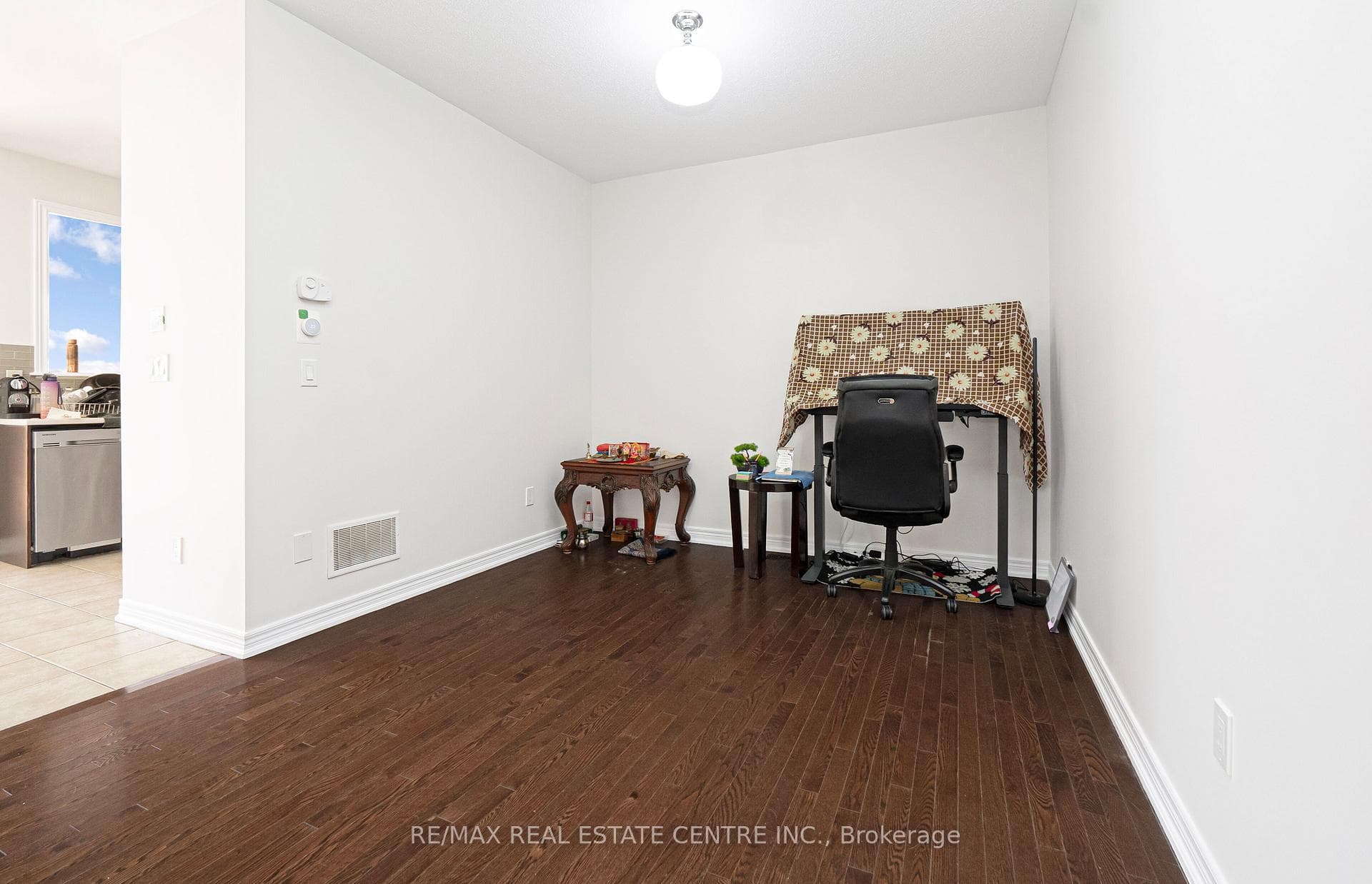 51 Ebury Drive photo 9